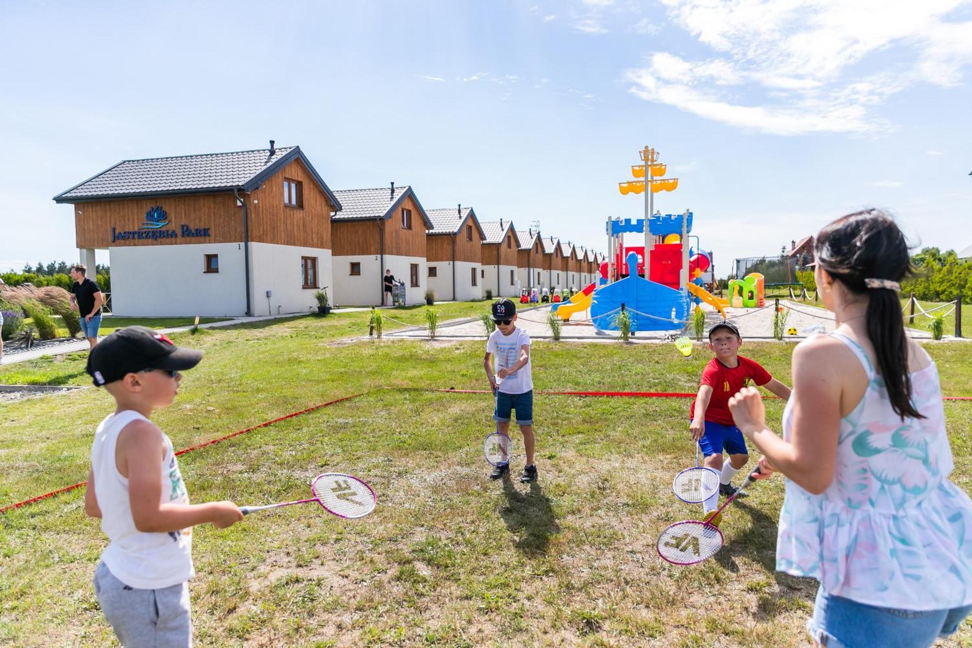 Domki Letniskowe Jastrzebia Park Jastrzebia Gora Exterior photo