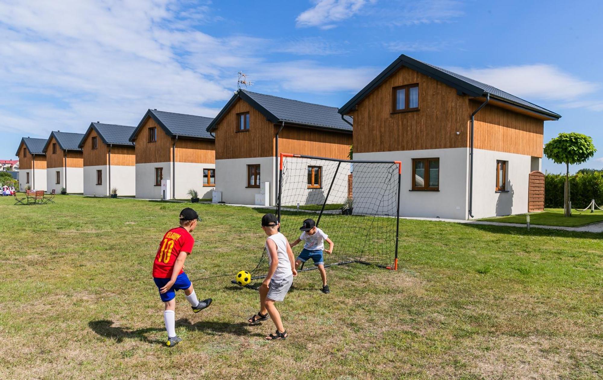 Domki Letniskowe Jastrzebia Park Jastrzebia Gora Exterior photo